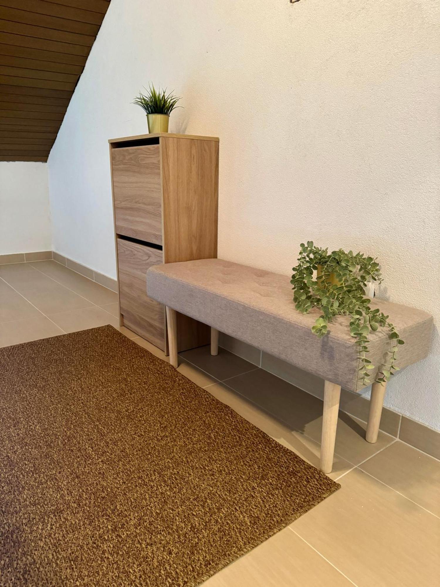 Apartman Tony Deluxe Near Zagreb Airport Velika Gorica Exterior photo